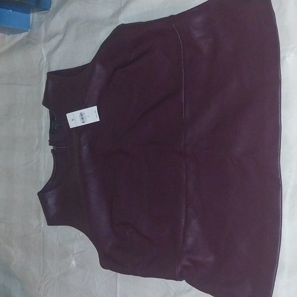 Ann Taylor - Picture 1 of 4